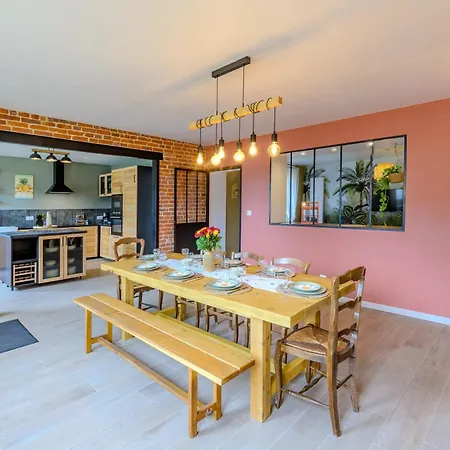 Casa vacanze La Richaumoise - Maison Avec Grand Jardin Sains-Richaumont